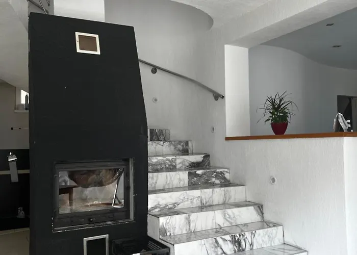 3izbovy Rodinny Dom S Krbom Holiday home *